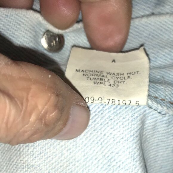 Levis Men's Jeans Jacket Large Vintage Made in the USA Light Wash - Picture 9 of 16